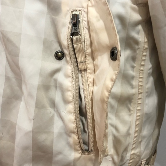 Stylish Beige Hooded Jacket - Picture 4 of 7